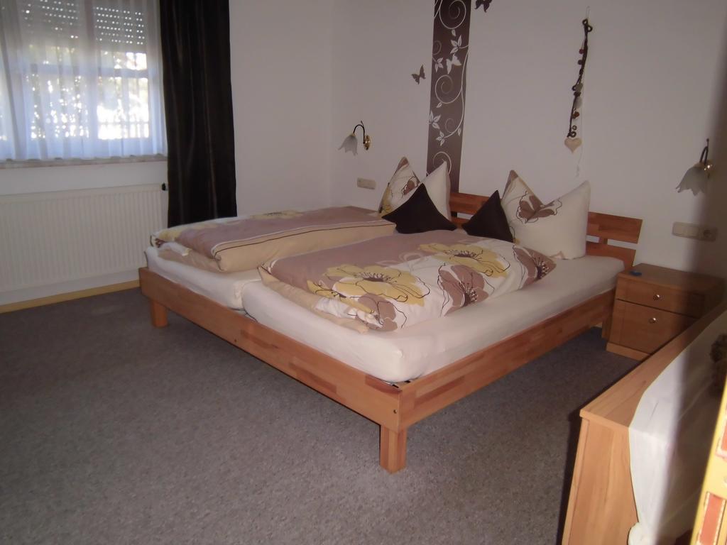 Ferienwohnung Kollmaier Otto โบเดนไมส์ ห้อง รูปภาพ